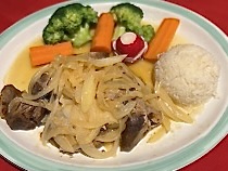 Bistec Encebollado